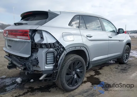 2026 Volkswagen Atlas Cross Sport Se With Technology z USA, uszkodzony, nr VIN 1V2JC2CA1TC209938